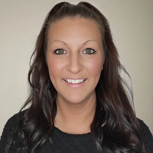 Michelle, TFM Services team member professional headshot